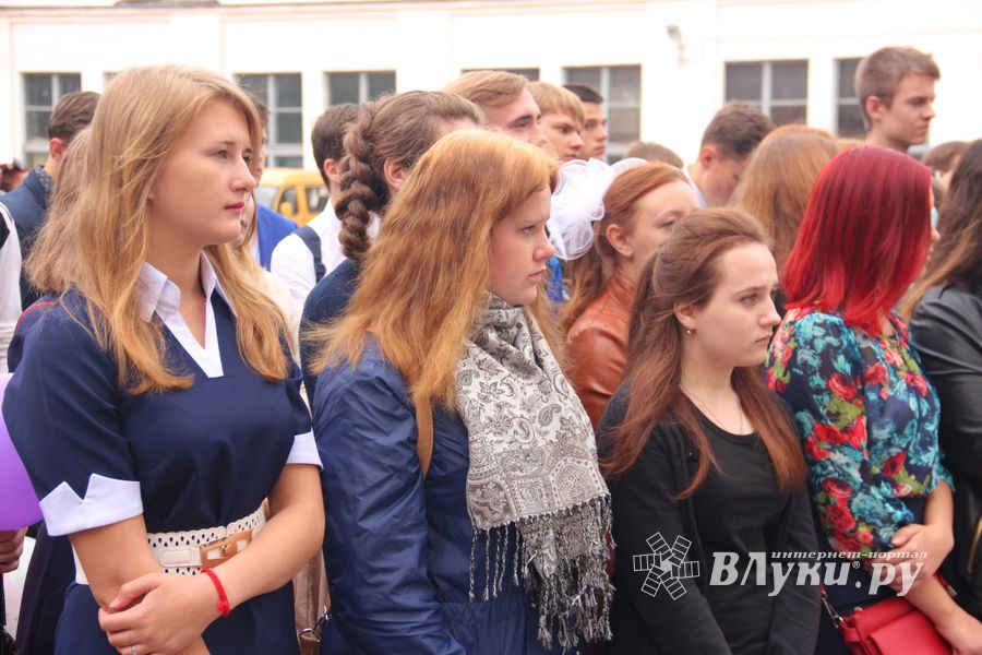 ВГСХА встретила первокурсников пирогами (ФОТО)