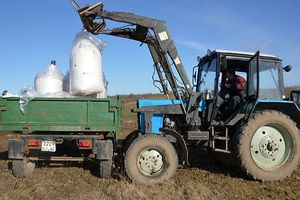 На полях района начались весенние полевые работы (фото)