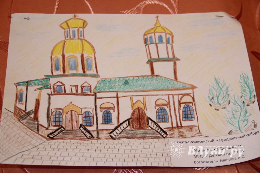 «Красота Божьего мира» в рисунках дошколят Великих Лук (ФОТО)