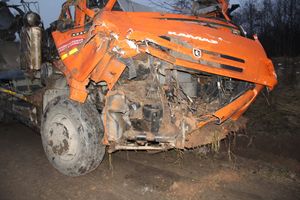 В районе деревни Булынино перевернулась бетономешалка (ФОТО)