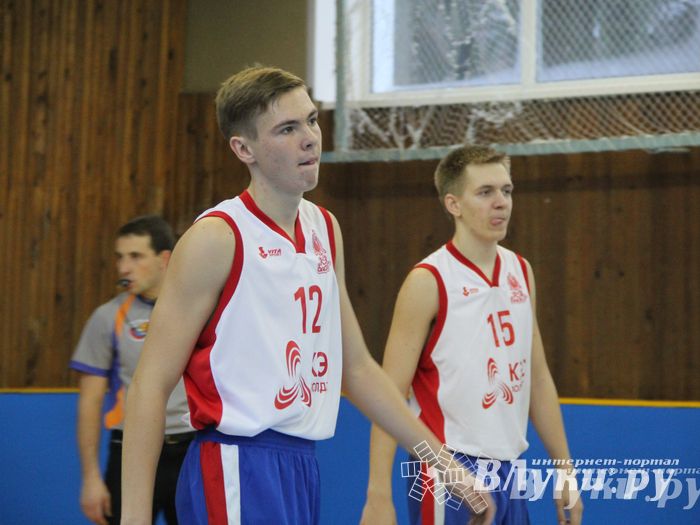 Великолучанки заняли первое место в дивизиональной игре «КЭС-Баскет» (фото)