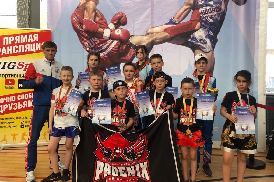 Великолучане привезли медали с международного турнира по тайскому боксу (ФОТО)