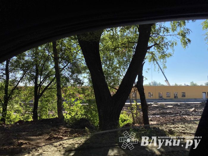 Будущий госпиталь «обзавелся» стенами (ФОТО)