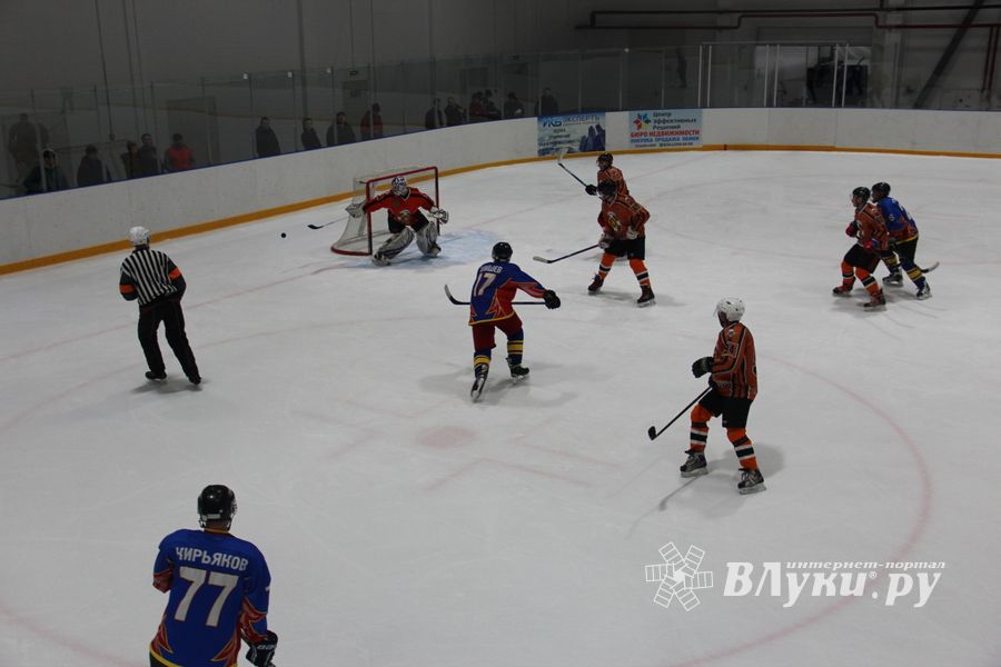 ХК «ЛукиСпорт» обыграл псковскую «Гвардию» по буллитам (ФОТО)