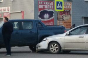 В Великих Луках произошло ДТП (ФОТО)