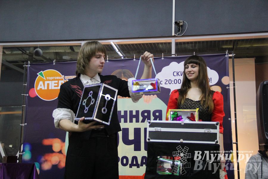 В ТЦ «Апельсин» прошла весенняя ночь распродаж