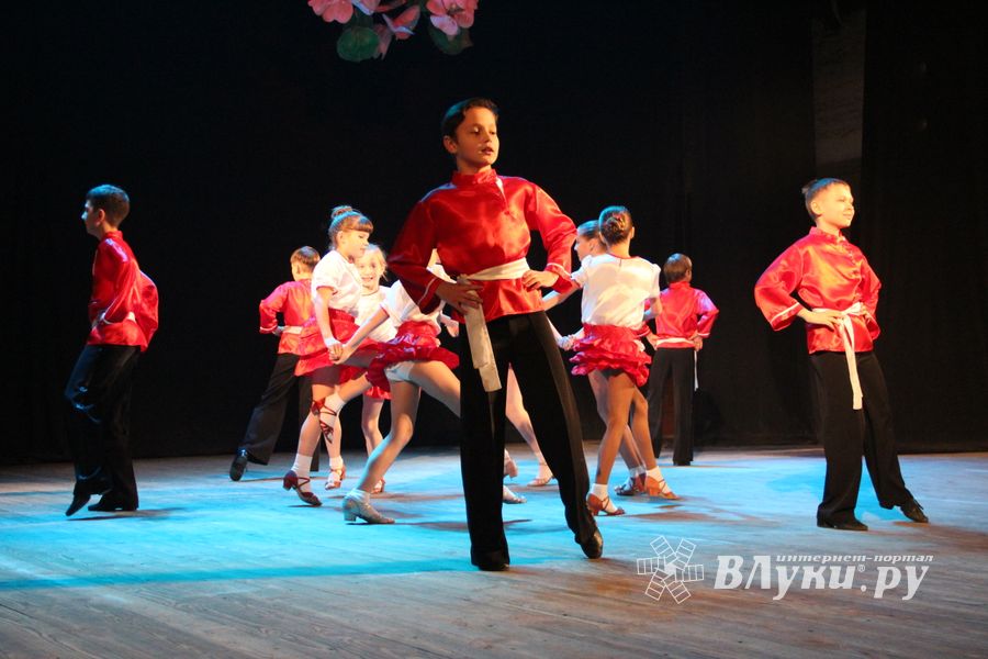 В Великих Луках отметили День матери (фото)