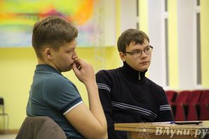 Третий тур игр «Что? Где? Когда?» состоялся вчера в ДК ЛК (фото)