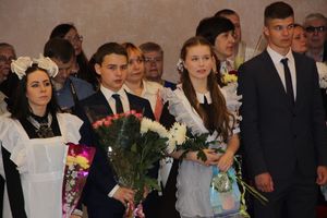 В школе №13 прошел «Последний звонок» (ФОТО)