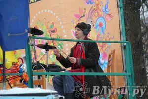 В Великих Луках встретили Масленицу