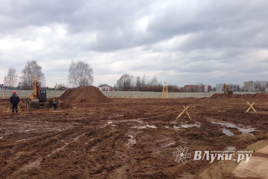 Андрей Турчак посетил строящийся спорткомплекс на Пескарёва (ФОТО)