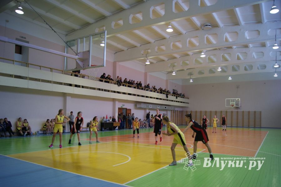 Великолучанки завоевали «серебро» на традиционном турнире по баскетболу (ФОТО)