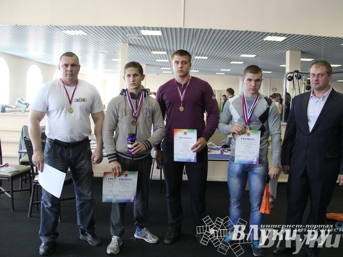 Первенство города по классическому жиму штанги и армлифтинг