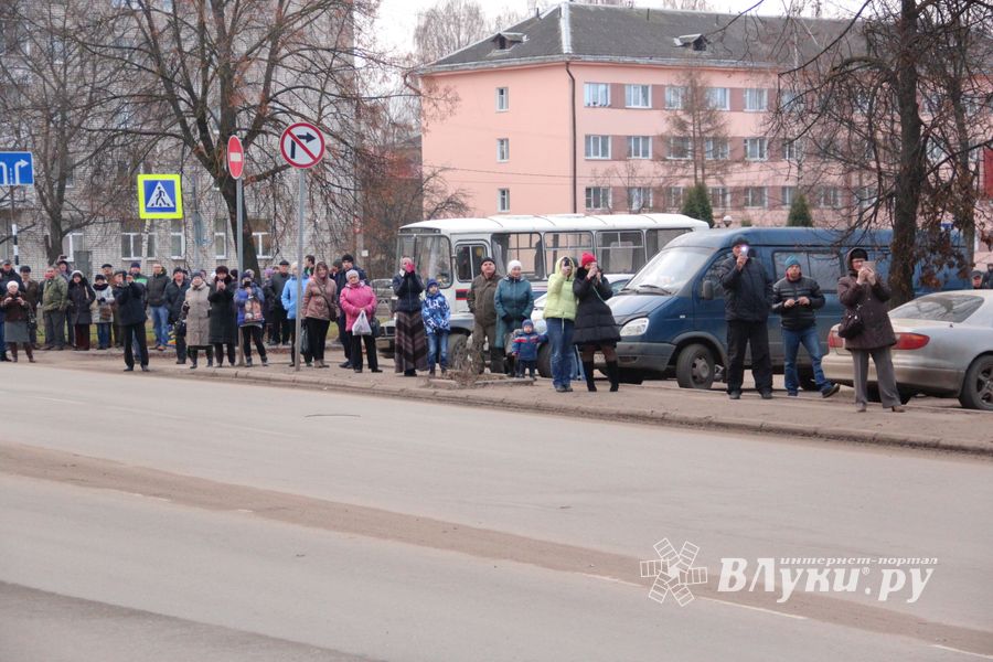 Теперь у всех великолучан есть фото или видео с «Тяжмаш» (ФОТО)