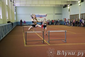 В Великих Луках прошли соревнования по легкой атлетике (фото)