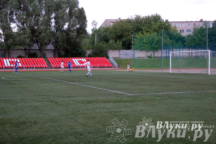 Футбольный матч «Экспресс-2» — «КПРФ»