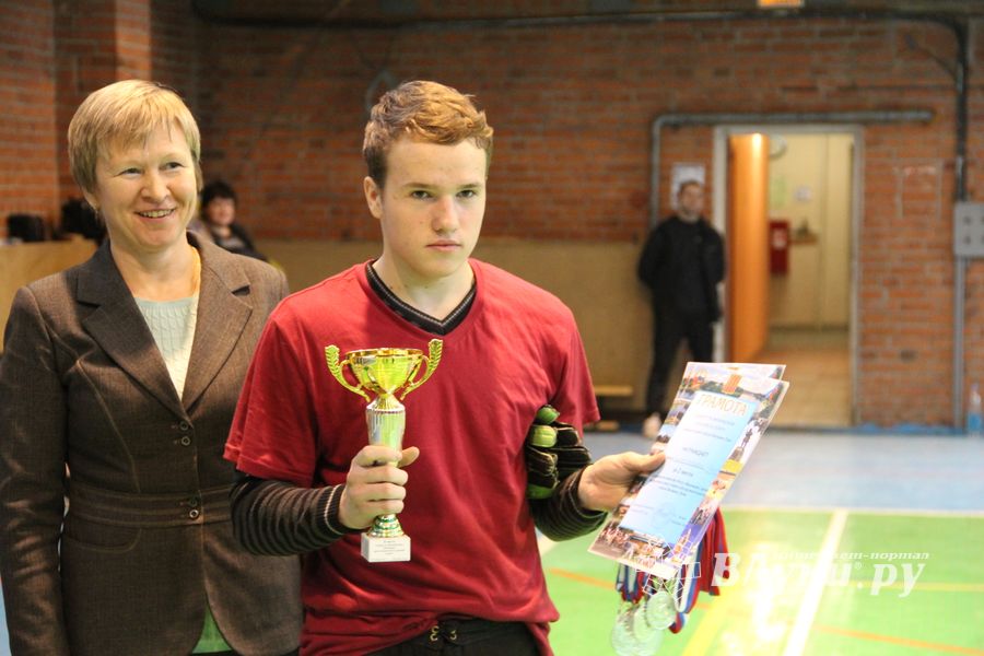 В Великих Луках органы власти и «трудные» подростки объединились в команды