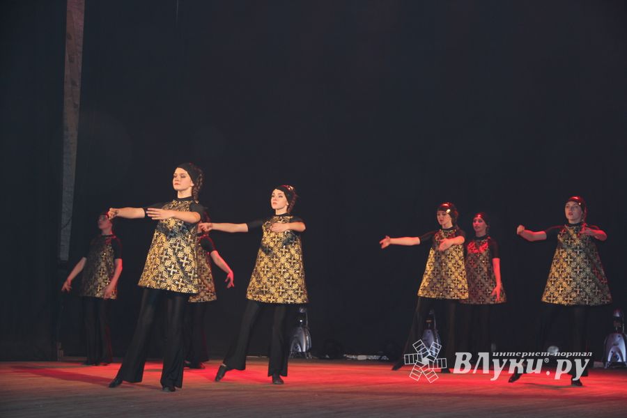 18 мая состоялся юбилейный концерт коллектива мажореток «Золотые погоны» (ФОТО)