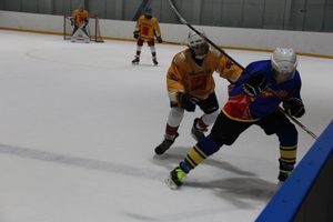 Великолукские хоккейные клубы провели матч в рамках чемпионата города (ФОТО)