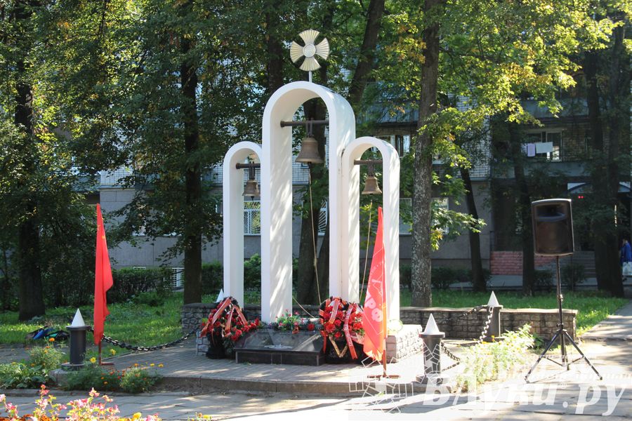 В Великих Луках воинов-интернационалистов наградили медалями