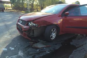 В Великих Луках в районе автовокзала произошло ДТП (фото)