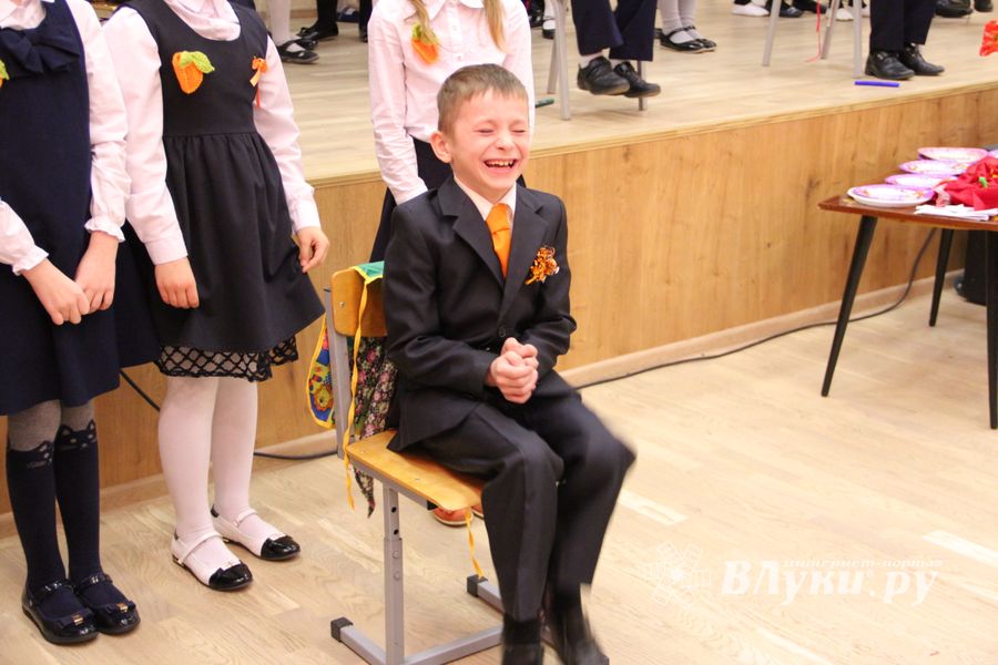 В школе №13 прошёл конкурс «А ну-ка, девочки!» (ФОТО)