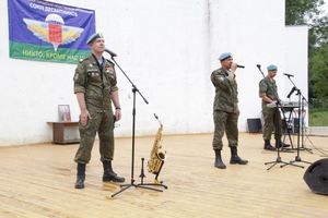 В Великих Луках отмечают День ВДВ (ФОТО)