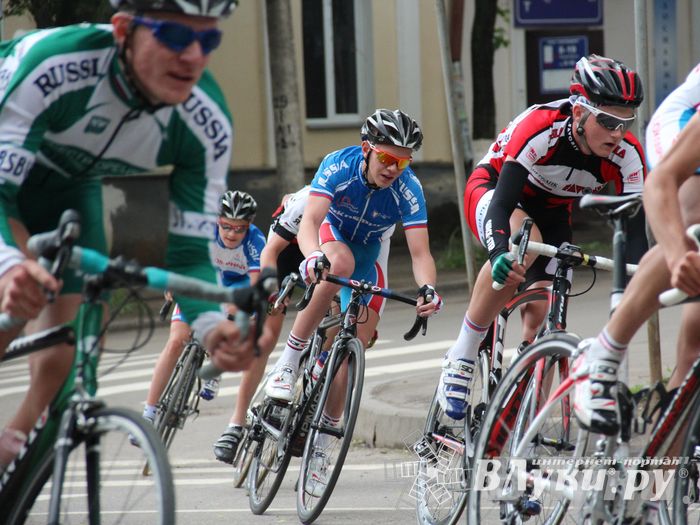 Гонка-критериум по велосипедному спорту