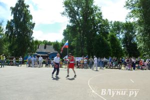 В Великих Луках прошел Всероссийский олимпийский день (фото)