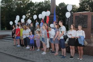 «Свеча памяти» в Великих Луках (ФОТО)