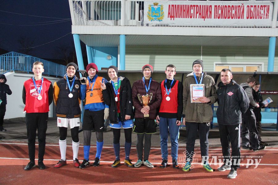 В Великих Луках подведены итоги Лиги Дворового Футбола Псковской области (ФОТО)