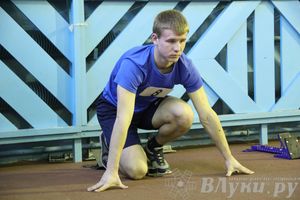 В Великих Луках прошли соревнования по легкой атлетике (фото)