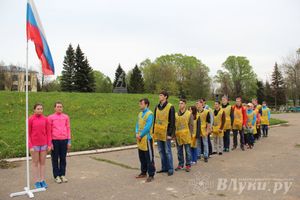 В Великих Луках прошла весенняя городская эстафета (фото)
