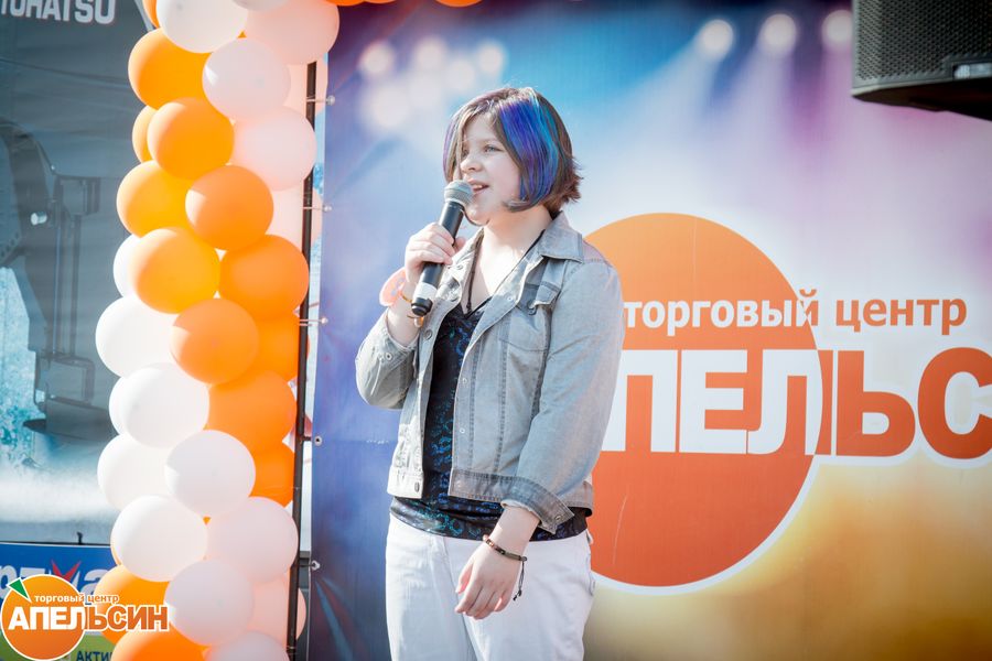 В Великих Луках состоялся детский вокальный конкурс «Оранжевая песенка – 2018» (ФОТО, ВИДЕО)