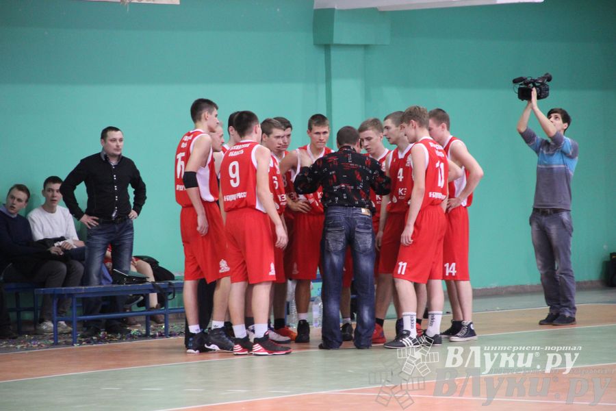 Чемпионат ШБЛ «КЭС-БАСКЕТ» сезона 2013-2014 гг. Псковской области