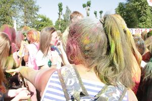 Яркие эмоции «ColorFest» в Великих Луках (ФОТО)