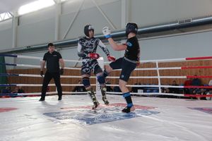 В Великих Луках проходит открытый кубок по смешанному боевому единоборству ММА (ФОТО) (12+)