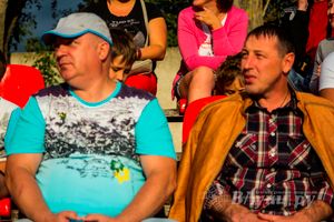 Матчи по футболу в рамках Первенства России проходят в Великих Луках (фото)