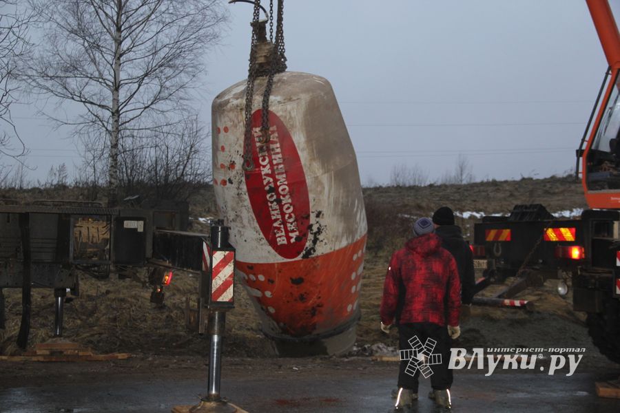 В районе деревни Булынино перевернулась бетономешалка (ФОТО)