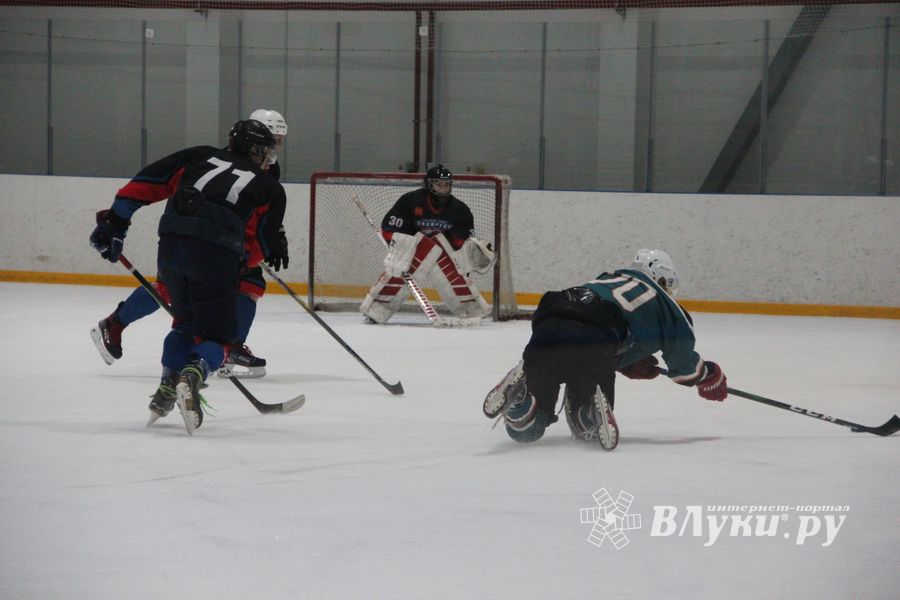 Великолукский «Экспресс» уступил в 1-ом финальном матче (ФОТО)