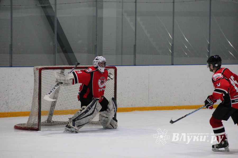 ХК «Экспресс» одержал победу над ХК «Евро-Керамика» в рамках НХЛ (ФОТО)