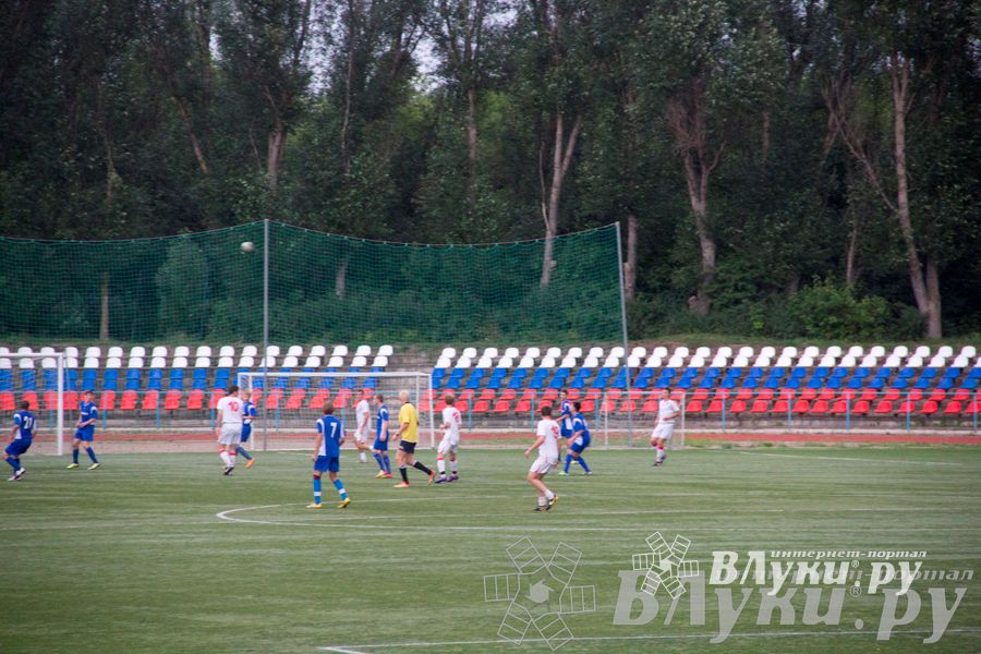 Футбольный матч «Экспресс-2» — «КПРФ»