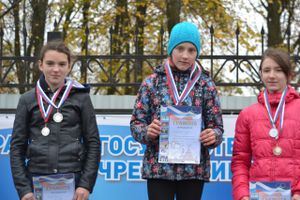 В Великих Луках прошли областные соревнования по легкой атлетике «Шиповка юных» (ФОТО)