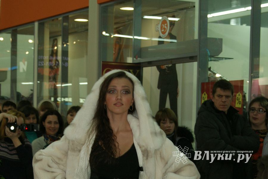 Ночь Распродаж в ТЦ «Апельсин»