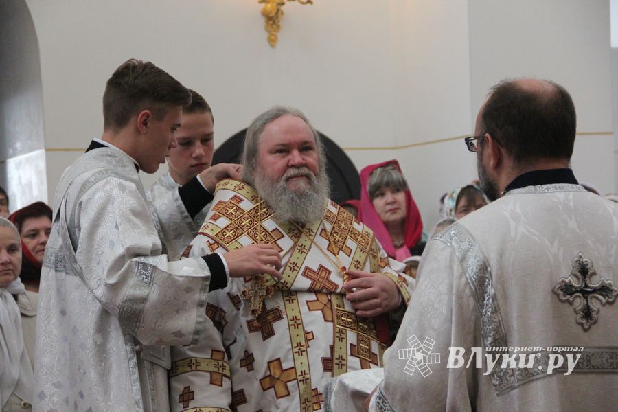 Освящение Храма святителя Тихона, Патриарха Всероссийского, святых Новомучеников и Исповедников Российских (ФОТО)
