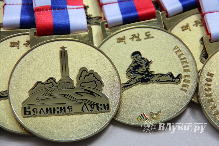 В Великих Луках состоялся Чемпионат и первенство Псковской области по тхэквондо МФТ (ФОТО)
