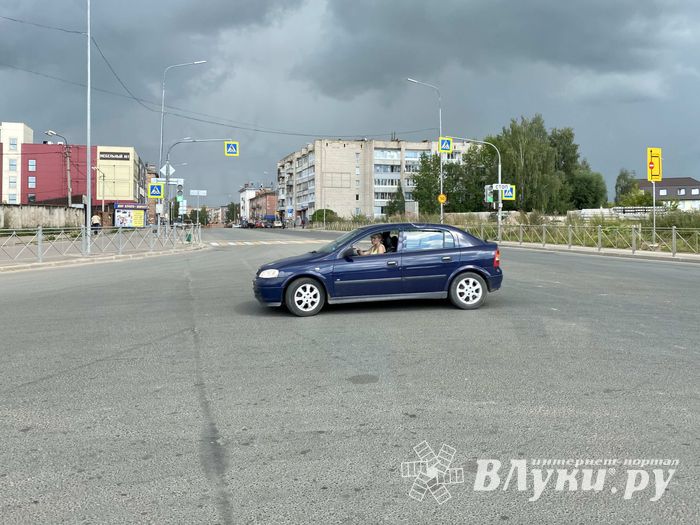 Вниманию автомобилистов Великих Лук (ФОТО)