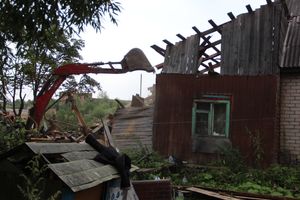 Великие Луки: ломать - не строить