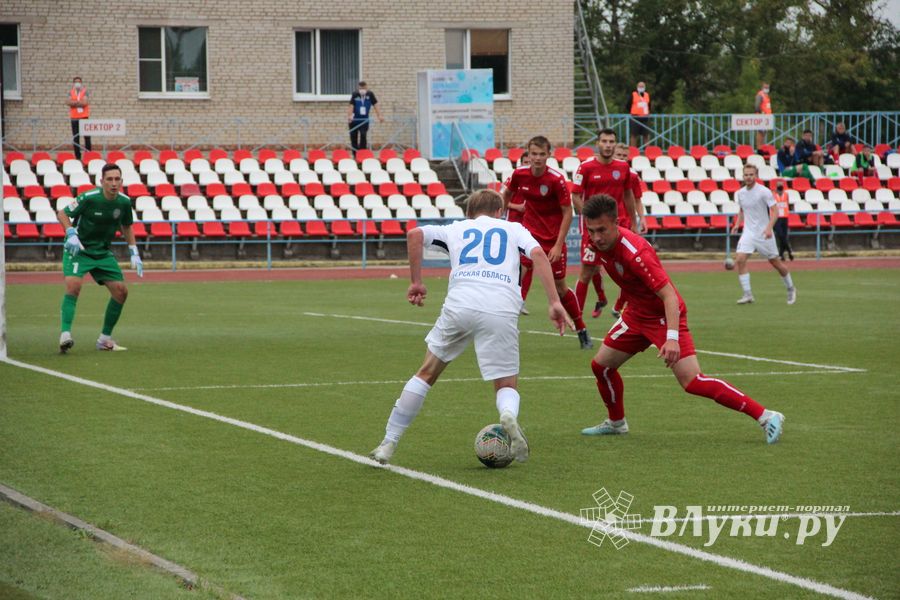 «Луки-Энергия» уступила дома «Твери» (ФОТО)