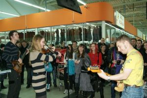 Ночь Распродаж в ТЦ «Апельсин»